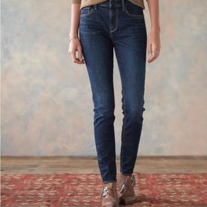 Sundance Jackie Skinny 32” waist 27” inseam